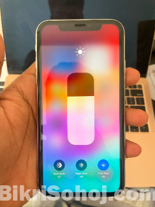 iPhone XR 128 GB